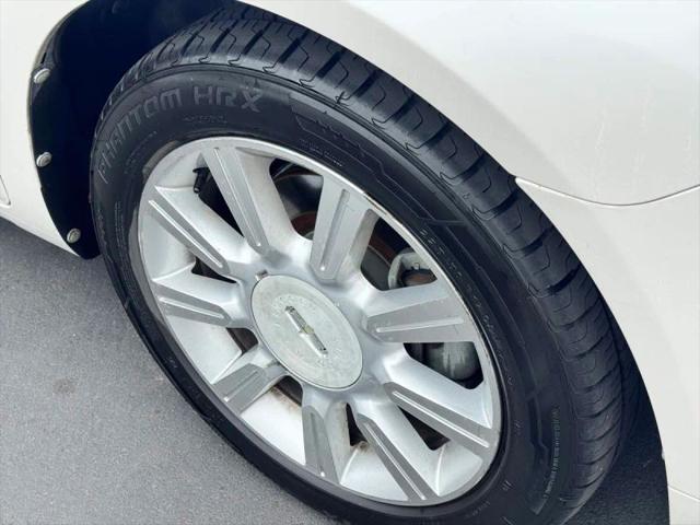 2010 Lincoln MKZ Base