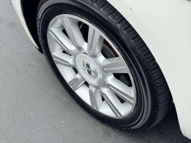 2010 Lincoln MKZ Base