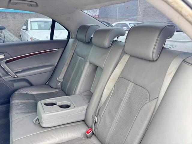 2010 Lincoln MKZ Base