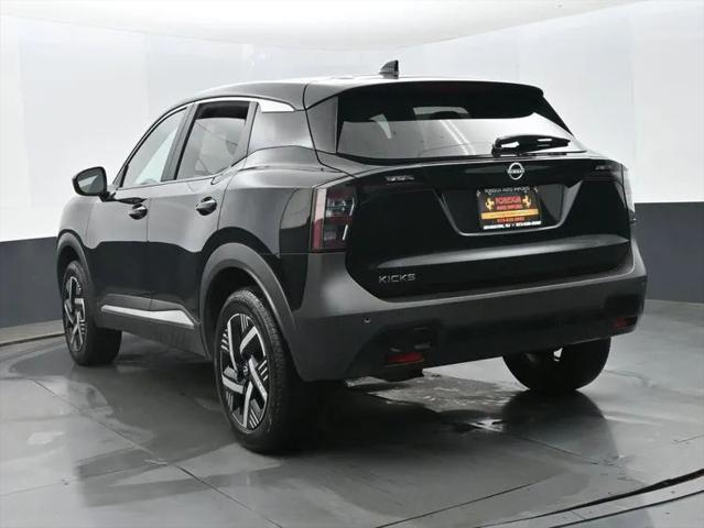 2025 Nissan Kicks SV FWD