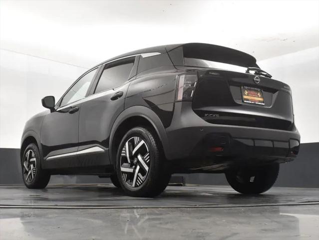 2025 Nissan Kicks SV FWD