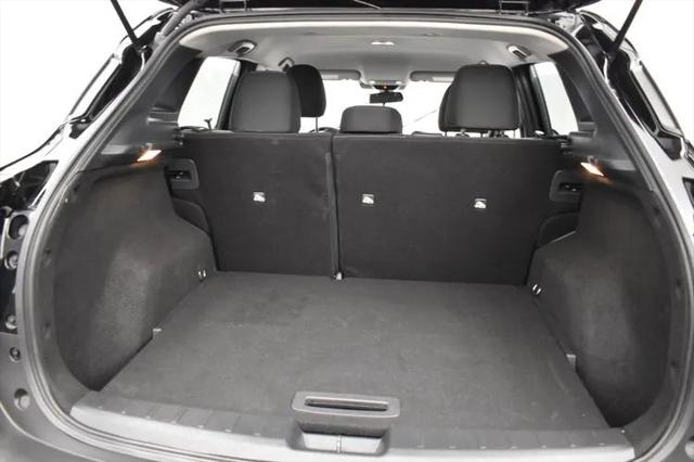 2025 Nissan Kicks SV FWD