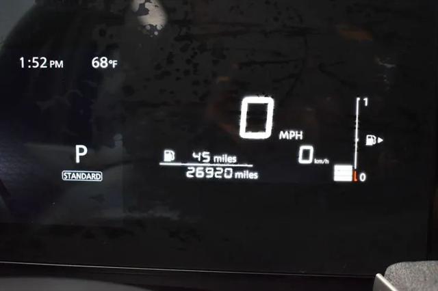 2025 Nissan Kicks SV FWD