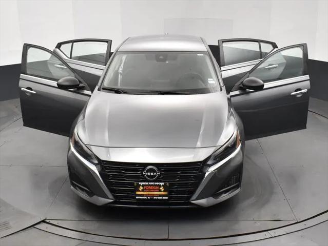 2024 Nissan Altima SV FWD