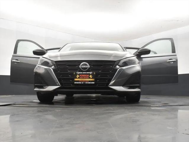 2024 Nissan Altima SV FWD