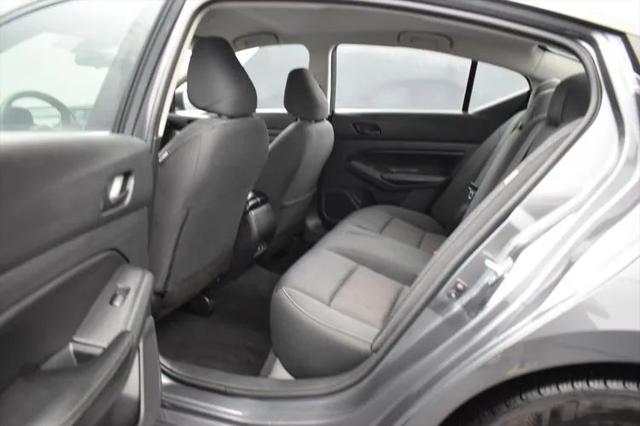 2024 Nissan Altima SV FWD