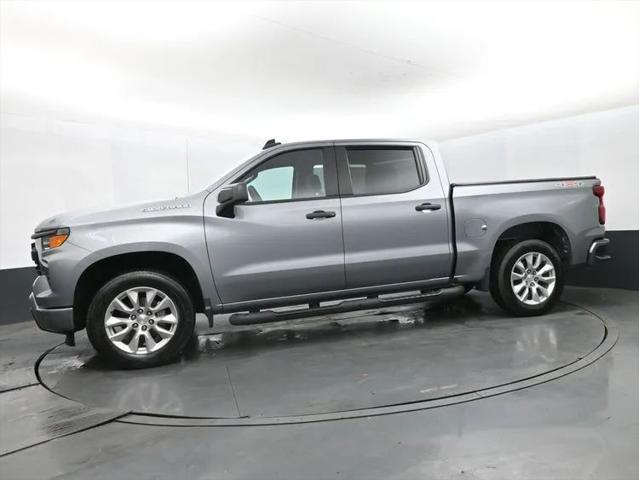 2023 Chevrolet Silverado 1500 4WD Crew Cab Short Bed Custom