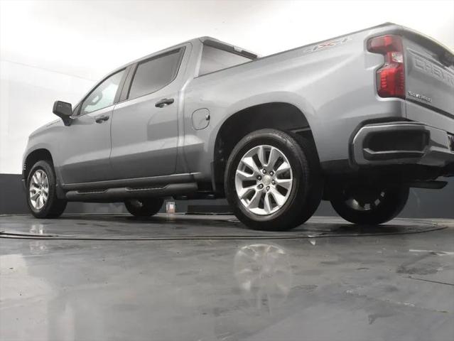 2023 Chevrolet Silverado 1500 4WD Crew Cab Short Bed Custom