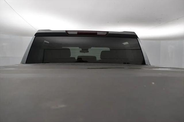 2023 Chevrolet Silverado 1500 4WD Crew Cab Short Bed Custom