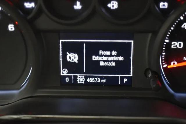 2023 Chevrolet Silverado 1500 4WD Crew Cab Short Bed Custom