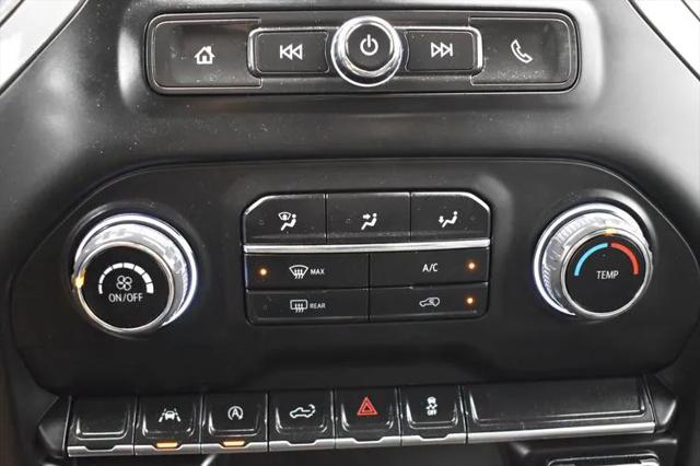 2023 Chevrolet Silverado 1500 4WD Crew Cab Short Bed Custom