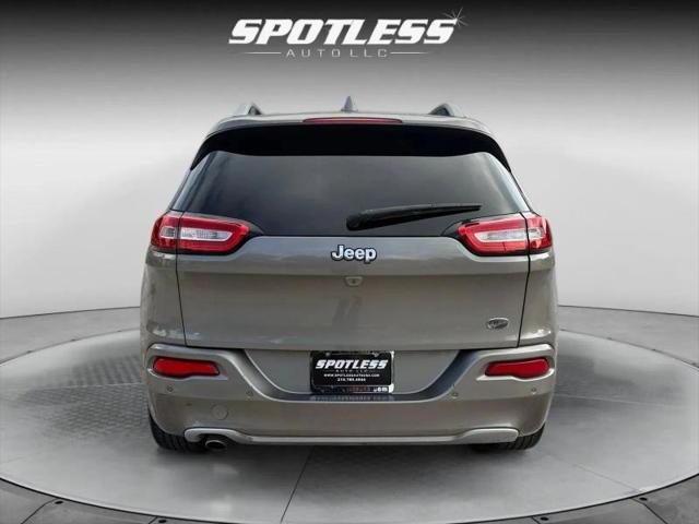 2017 Jeep Cherokee Overland FWD