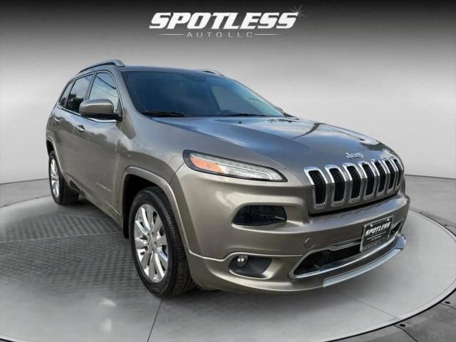 2017 Jeep Cherokee Overland FWD
