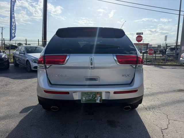 2014 Lincoln MKX Base