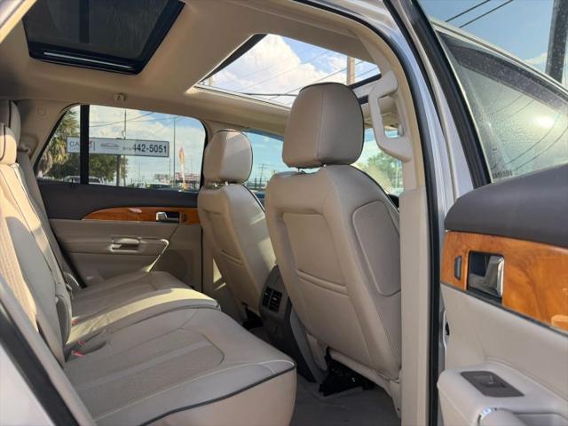 2014 Lincoln MKX Base