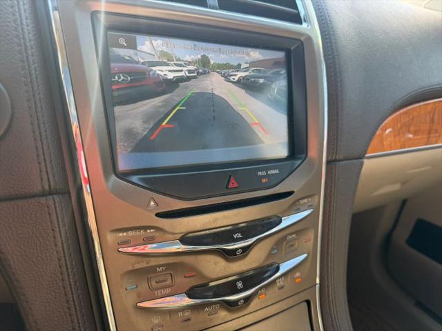 2014 Lincoln MKX Base