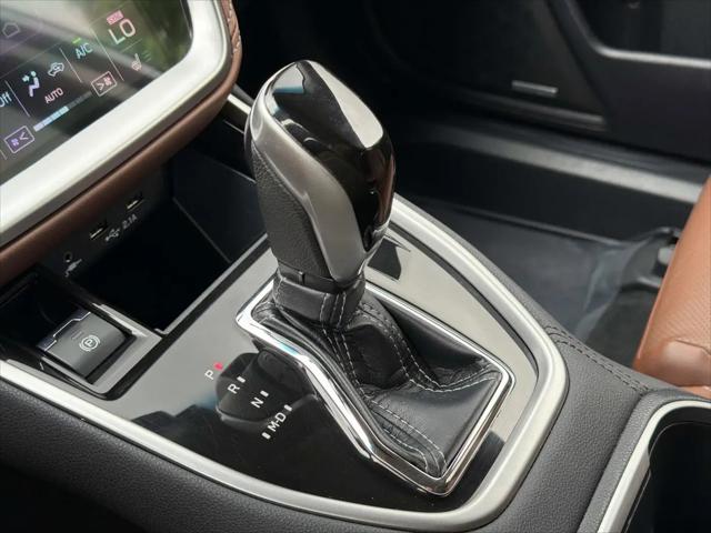 2022 Subaru Outback Touring XT