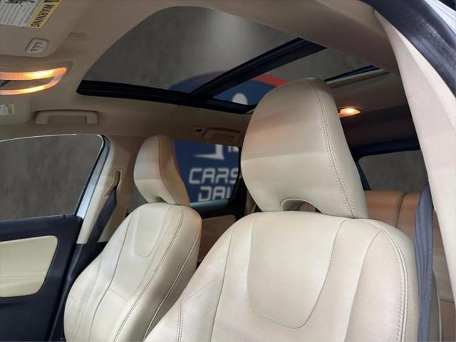 2016 Volvo XC60 T5 Drive-E Premier