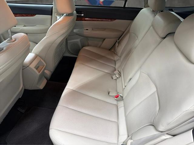 2011 Subaru Outback 2.5i Limited