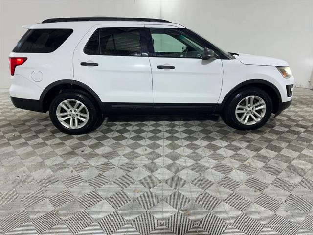 2017 Ford Explorer Base