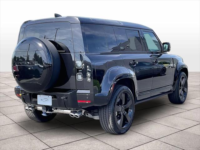 2026 Land Rover Defender P500 X-Dynamic SE