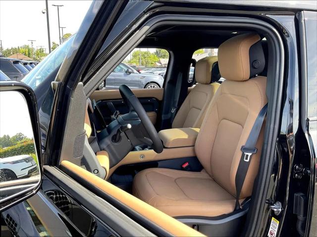 2026 Land Rover Defender P500 X-Dynamic SE