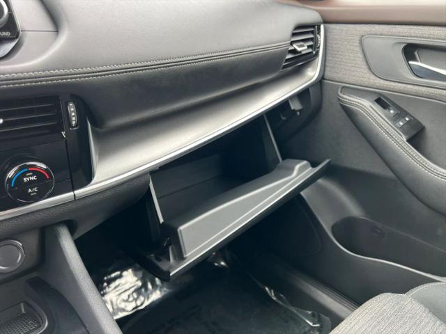2021 Nissan Rogue SV Intelligent AWD
