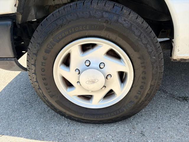 2013 Ford E-150 Base