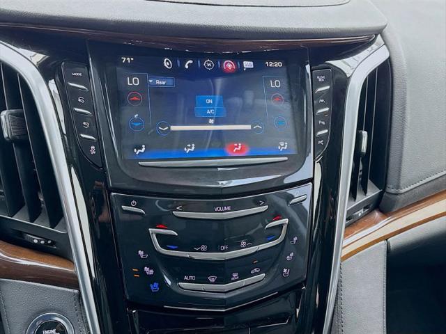2020 Cadillac Escalade 4WD Premium Luxury