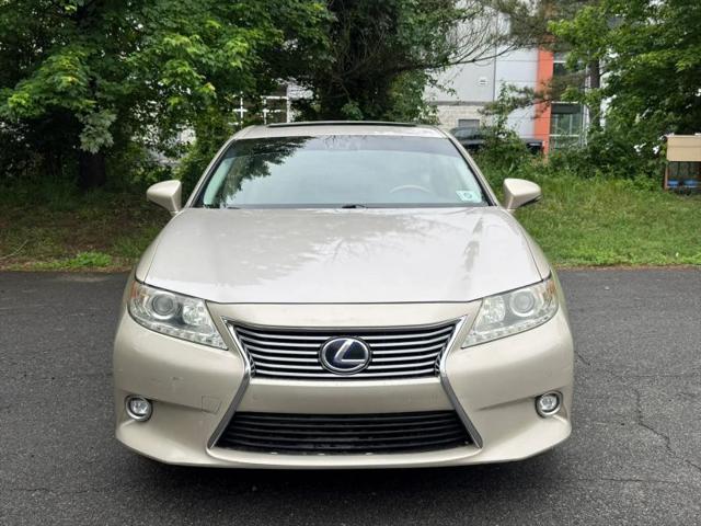 2014 Lexus ES 300h 300h