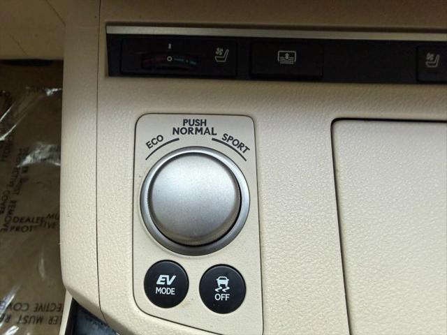 2014 Lexus ES 300h 300h