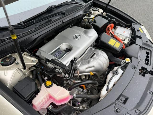 2014 Lexus ES 300h 300h