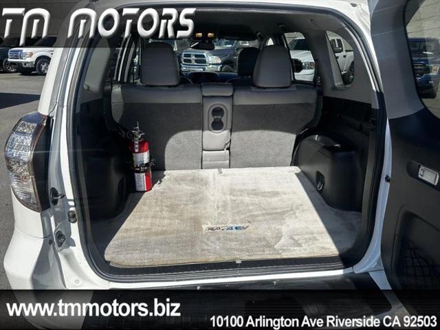 2013 Toyota RAV4 EV EV
