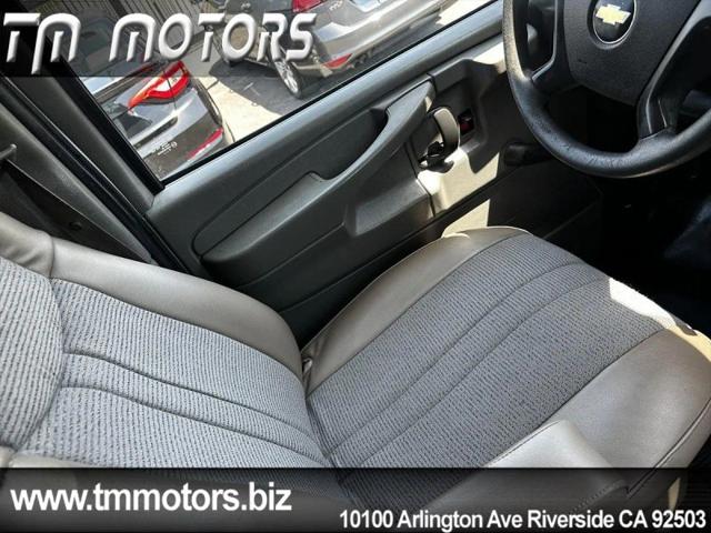 2011 Chevrolet Express Work Van