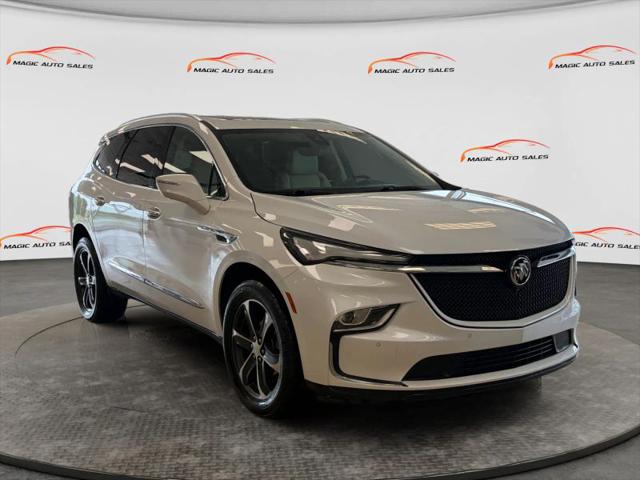 2022 Buick Enclave AWD Essence