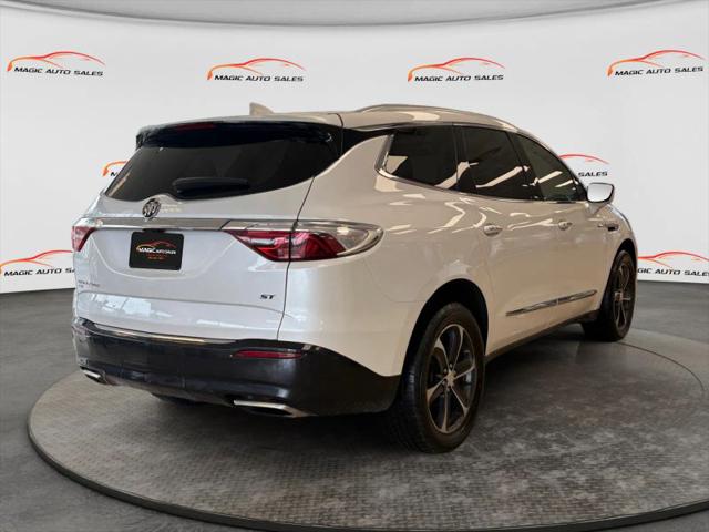2022 Buick Enclave AWD Essence
