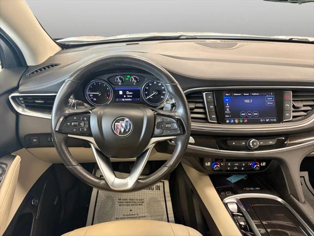 2022 Buick Enclave AWD Essence