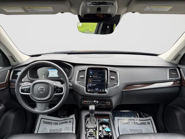 2019 Volvo XC90 T6 Momentum