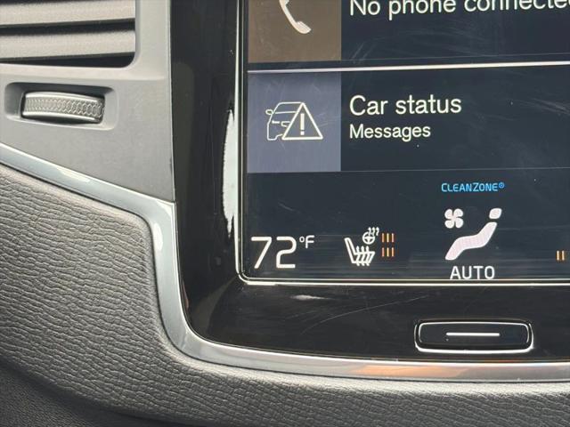 2019 Volvo XC90 T6 Momentum