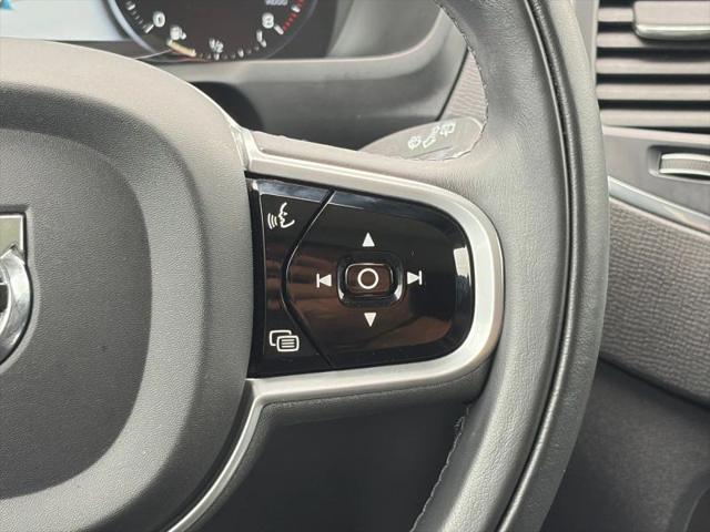 2019 Volvo XC90 T6 Momentum