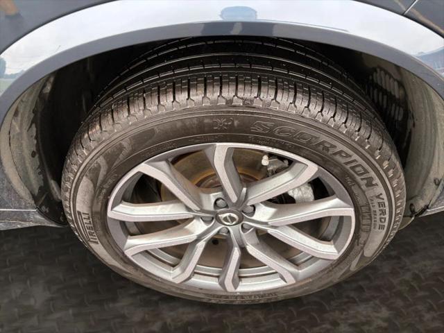 2019 Volvo XC90 T6 Momentum