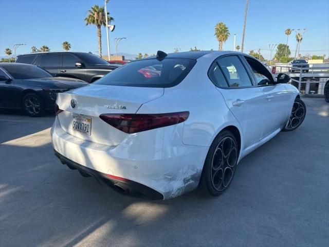 2022 Alfa Romeo Giulia Veloce Ti RWD