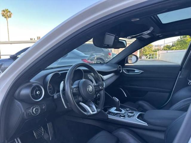 2022 Alfa Romeo Giulia Veloce Ti RWD