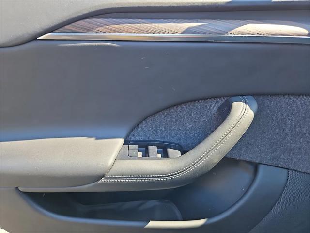 2021 Tesla Model S Plaid Tri Motor All-Wheel Drive