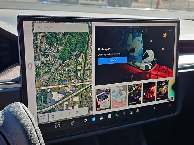 2021 Tesla Model S Plaid Tri Motor All-Wheel Drive