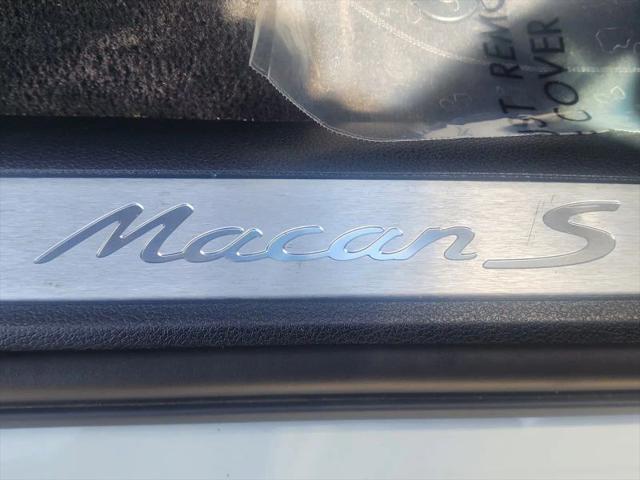 2015 Porsche Macan S