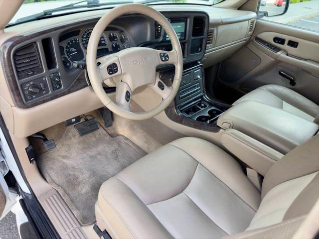 2005 GMC Yukon XL Denali