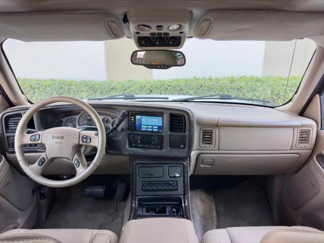 2005 GMC Yukon XL Denali