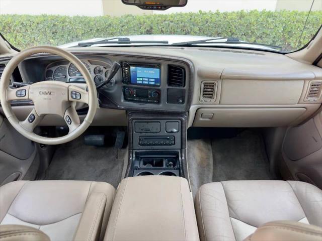 2005 GMC Yukon XL Denali
