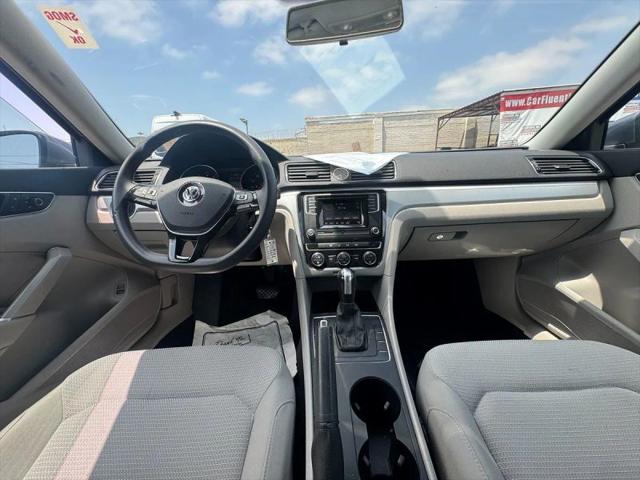 2016 Volkswagen Passat 1.8T S